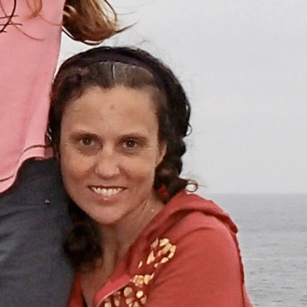 Meet your Posher, Debbie